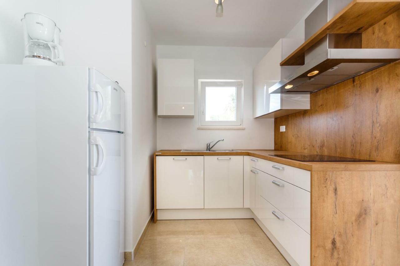Apartman Maslina Krk Town Bagian luar foto